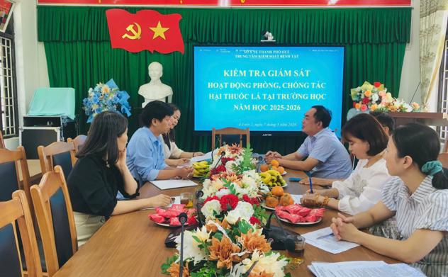 Thành phố Huế: Giám sát hoạt động phòng, chống tác hại thuốc lá tại trường học
